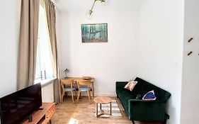 Warsaw Concierge Studio Koszykowa